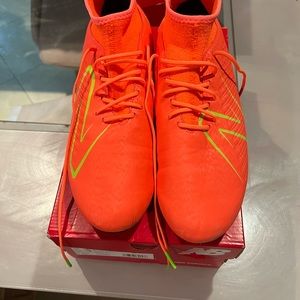 New Balance Unisex-Adult Tekela V4 Magique Fg Soccer Shoe